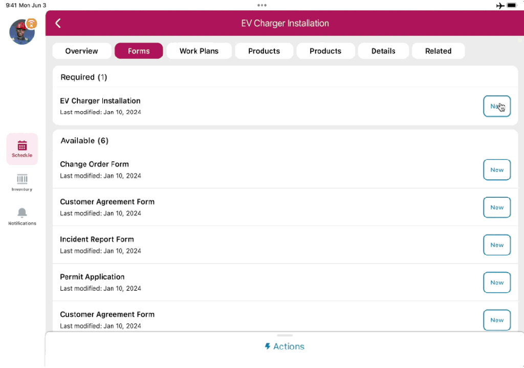 Data Capture enables technicians to quickly collect field data with dynamic forms in the Field Service Mobile App — online or offline.
